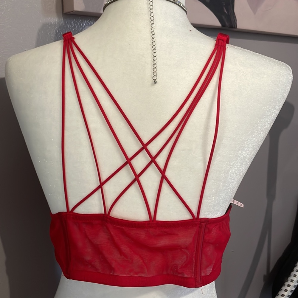 Victoria’s Secret - Picture 2 of 7